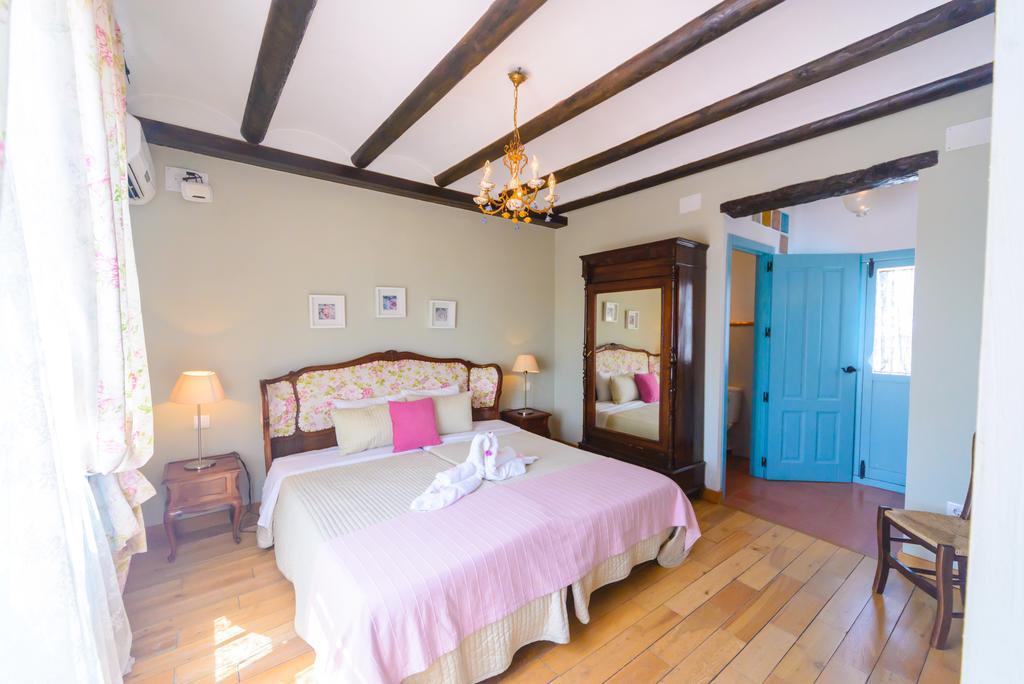 Casa Spa La Agueda Y Robledo Peñaflor Esterno foto